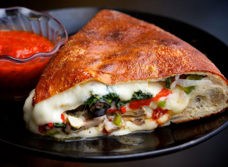 Carmelo's Marketplace Pizza, Deli & Subs